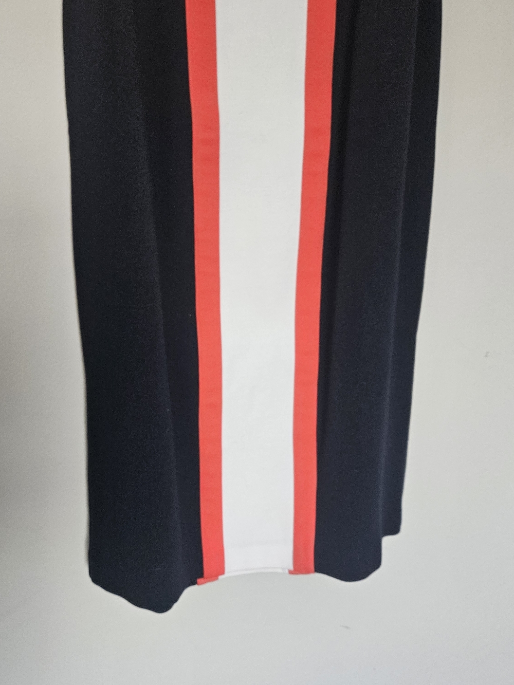 Diane Von Furstenberg Black Dress with Red and White Center Stripe Bodycon Size - Picture 4 of 8